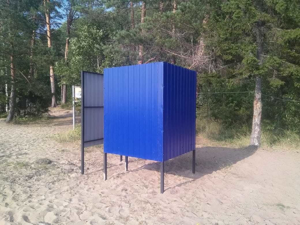 Осужденные в колониях Архангельской области изготавливают фотозоны для ЗАГСов и будки для пляжей